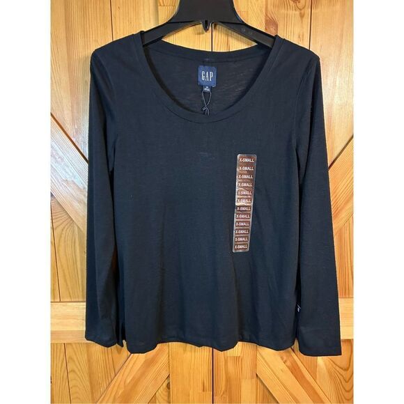 GAP Black Long Sleeve T-Shirt size XS nwt (0503) - Picture 1 of 7